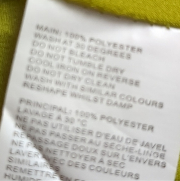 Nasty Gal If It Ain't Got That Swing Chiffon Shirred Blouse in Lime Green Size 6 - Picture 6 of 7